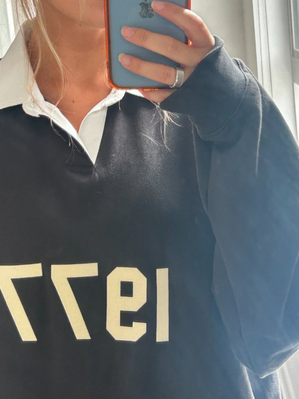 Essentials Oversized Collared Shirt - Picture 4 of 4